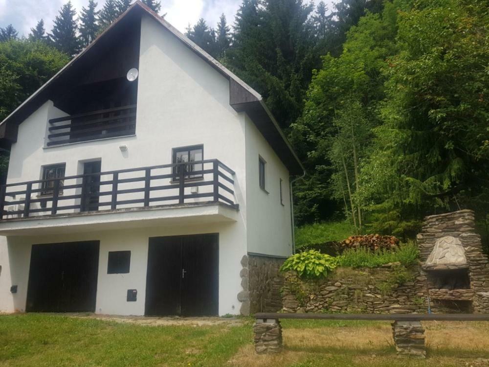 Chata Na Lipne Lipno nad Vltavou Exterior photo